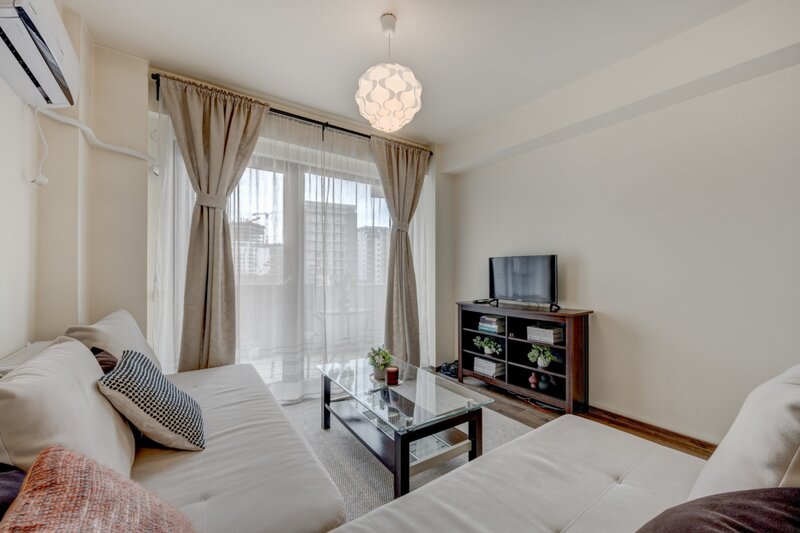 Nerva Traian, 2 camere mobiat si utilat modern, bloc 2013.