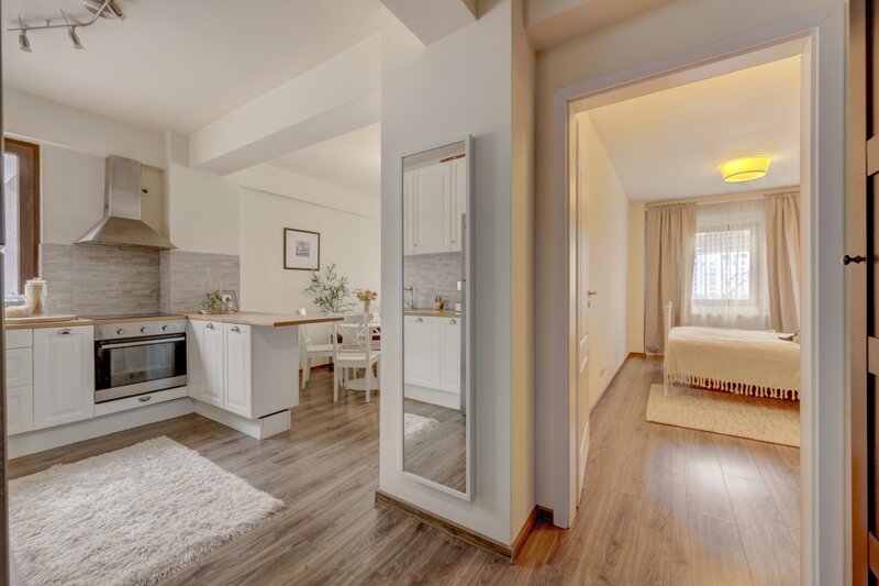 Nerva Traian, 2 camere mobiat si utilat modern, bloc 2013.